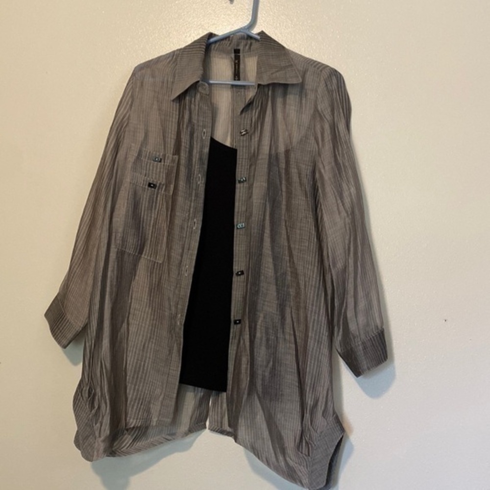 IC by Connie K 2 pice set long sleeve square button down  blouse top sma…